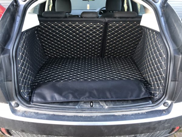 JAGUAR E-PACE BOOT PROTECTION