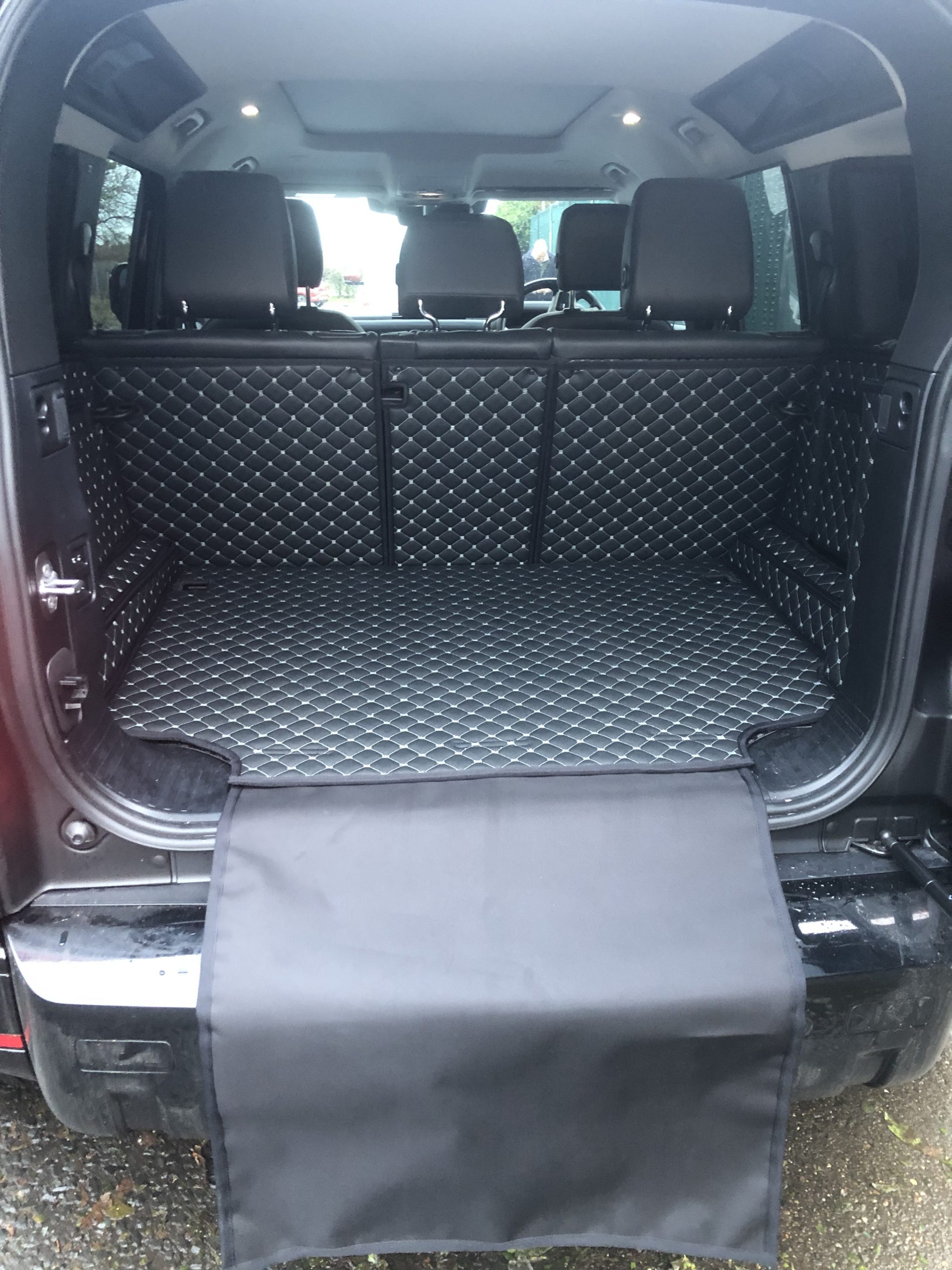 Land Rover Defender 110 2020 - Present Car Boot Mat